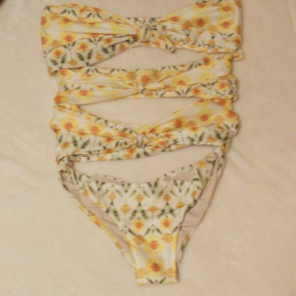 Martha Rey S Bandeau 1 Piece Swimsuit Yellow Floral - Picture 2 of 7